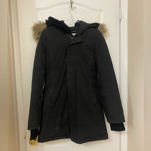 Aritzia Golden Haven Parka small
